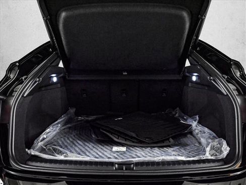 Certified 2025 Audi Q4 e-tron Premium Plus w/ Premium Plus image 6