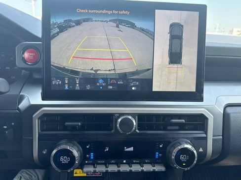 Certified 2026 Toyota Tacoma TRD Off-Road w/ TRD Off Road Premium Package AWD/4WD image 10