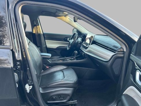 Used 2022 Jeep Compass Limited w/ Elite Group image 18