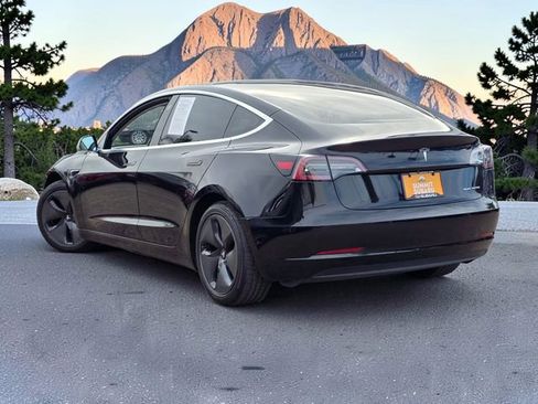 Used 2018 Tesla Model 3 Long Range AWD/4WD image 5