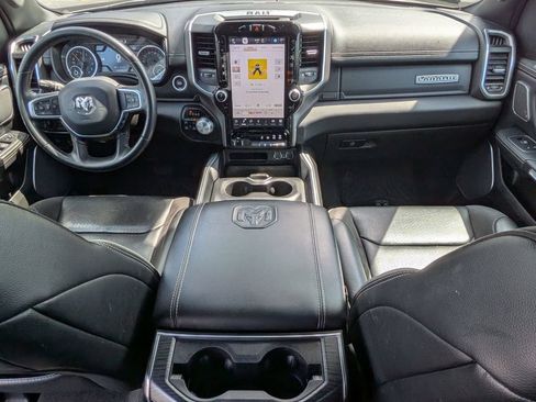 Used 2023 RAM 1500 Laramie AWD/4WD image 23