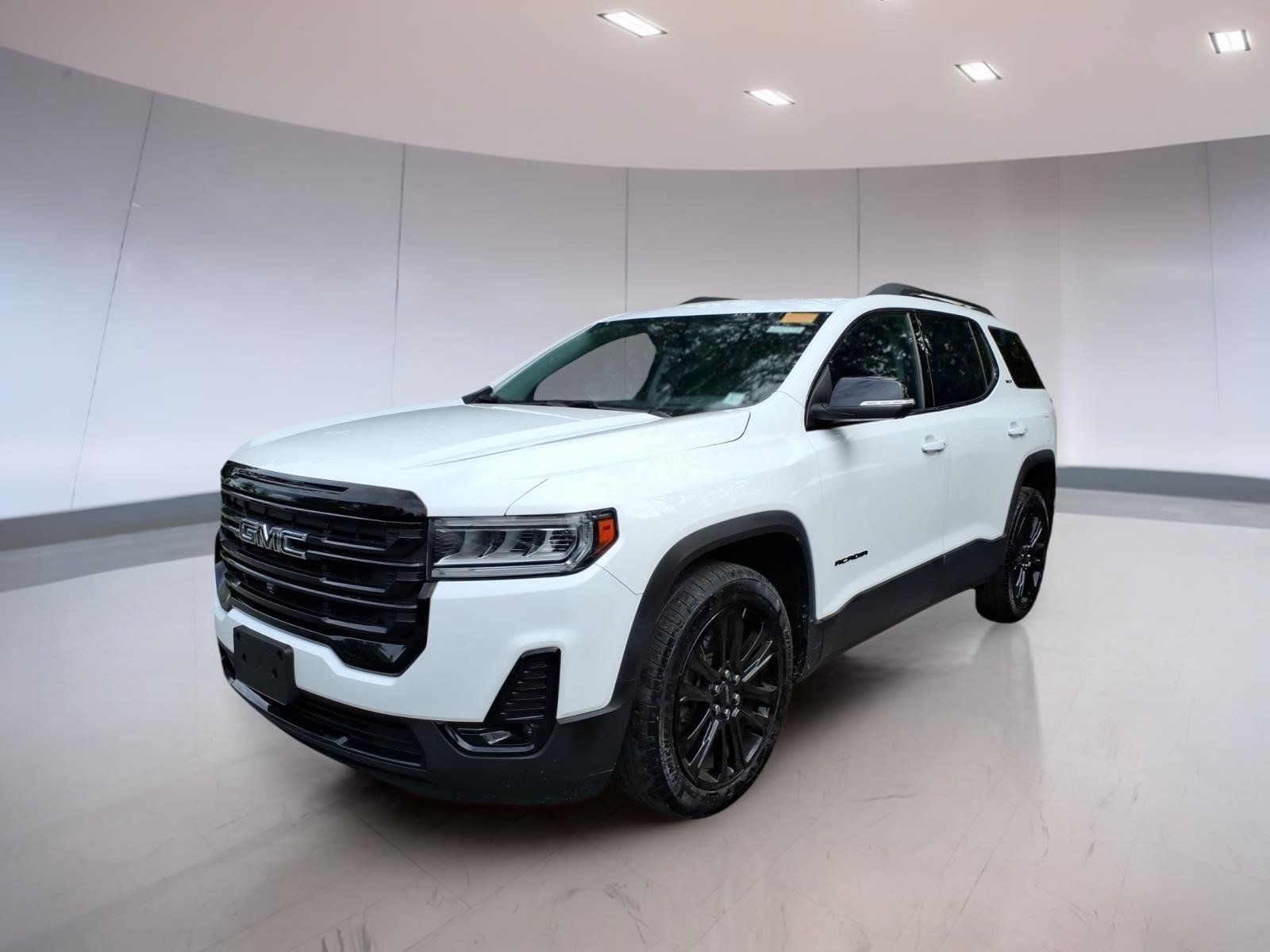 Used 2023 GMC Acadia SLT w/ Elevation Edition AWD/4WD image 2
