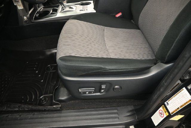 Used 2019 Toyota 4Runner SR5 RWD image 12