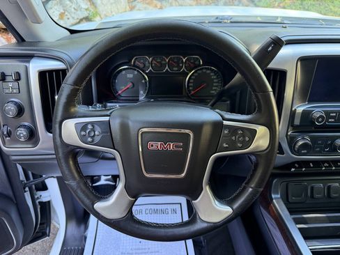 Used 2018 GMC Sierra 3500 SLT w/ Duramax Plus Package AWD/4WD image 14