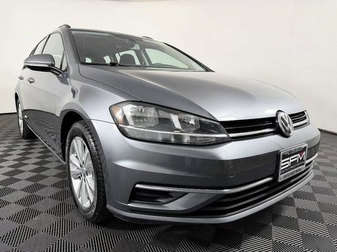 Used 2019 Volkswagen Golf S w/ Driver Assistance Package AWD/4WD image 5