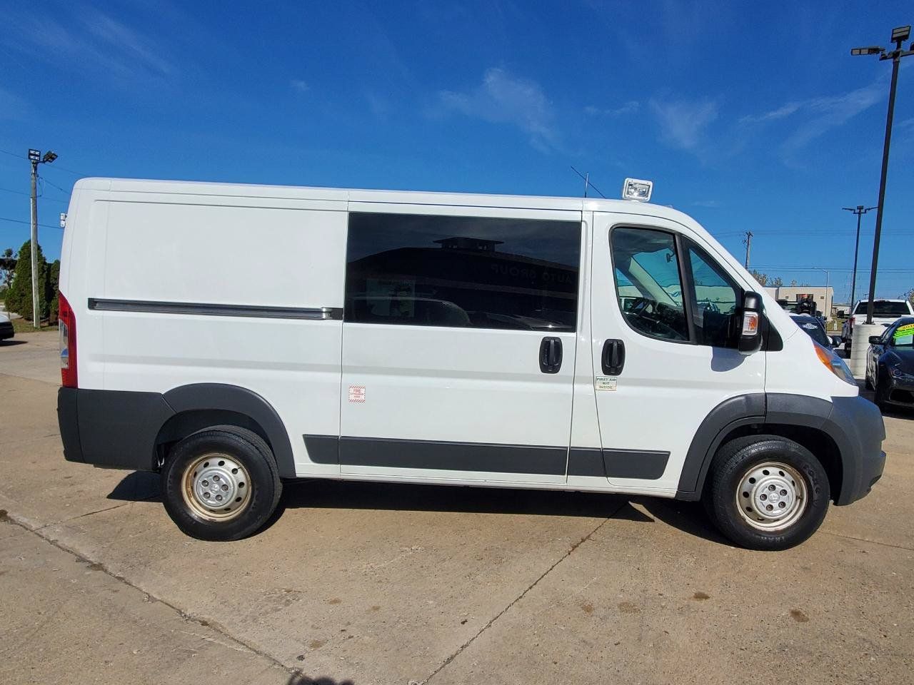 Used 2015 RAM ProMaster 1500 w/ Interior Convenience Group FWD image 4