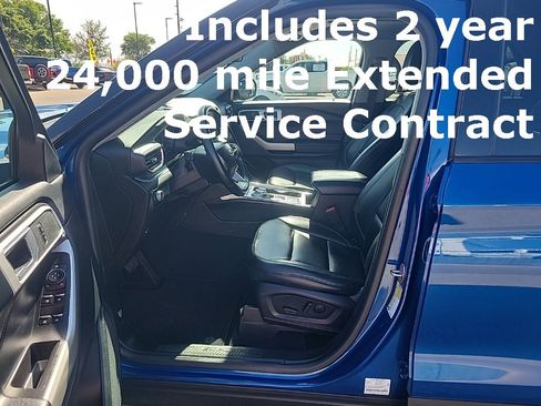 Used 2022 Ford Explorer XLT w/ Equipment Group 202A image 10