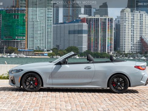 Used 2024 BMW M440i Convertible w/ Shadowloine Package RWD image 12
