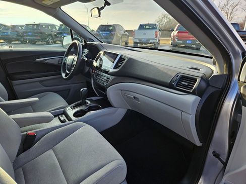 Used 2017 Honda Pilot EX image 33