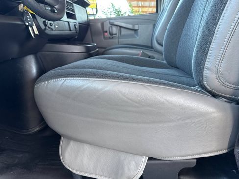 Used 2024 Chevrolet Express 2500 w/ Driver Convenience Package RWD image 19
