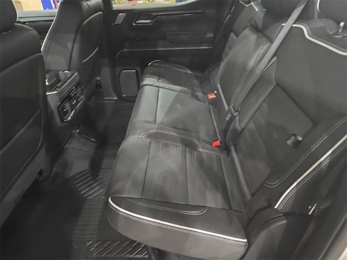 New 2026 GMC Sierra 1500 AT4X w/ AT4X AEV Edition image 15