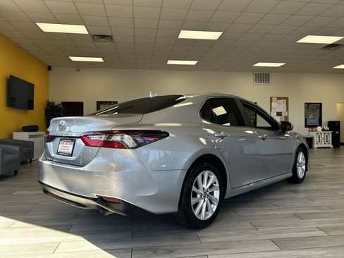 Used 2023 Toyota Camry LE image 6