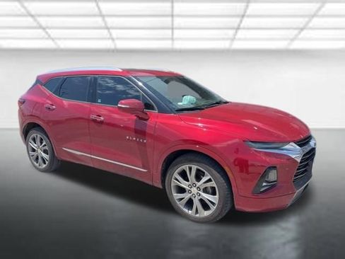 Used 2019 Chevrolet Blazer Premier w/ Sun and Wheels Package FWD image 1