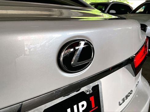 Used 2023 Lexus LS 500 AWD w/ Luxury Package image 30