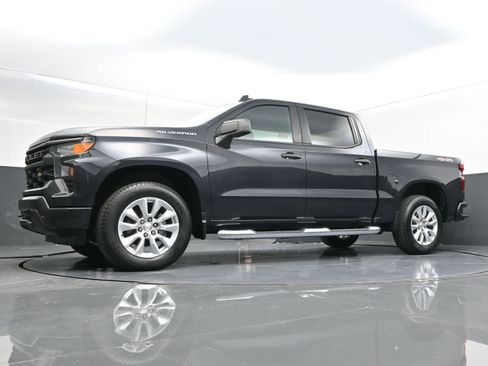Certified 2023 Chevrolet Silverado 1500 Custom w/ LPO, Dark Essentials Package AWD/4WD image 39
