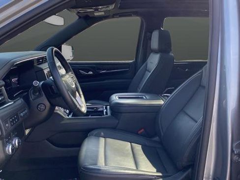 Used 2023 GMC Yukon Denali AWD/4WD image 10