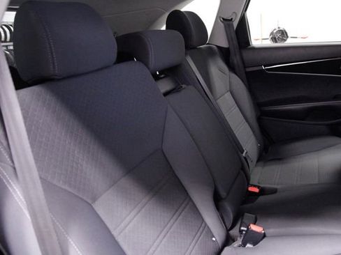 Used 2020 Kia Sorento LX image 18