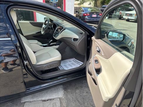 Used 2024 Chevrolet Malibu LT FWD image 8