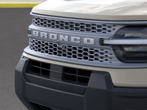 New 2025 Ford Bronco Sport Outer Banks image 17