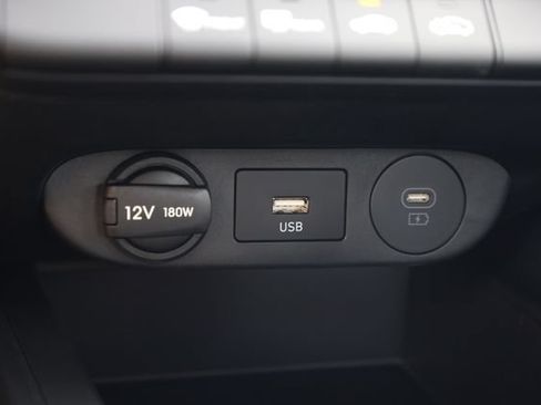 New 2026 Hyundai Elantra Hybrid FWD image 20