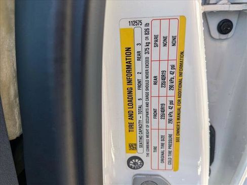 Used 2022 Tesla Model 3 Long Range image 14