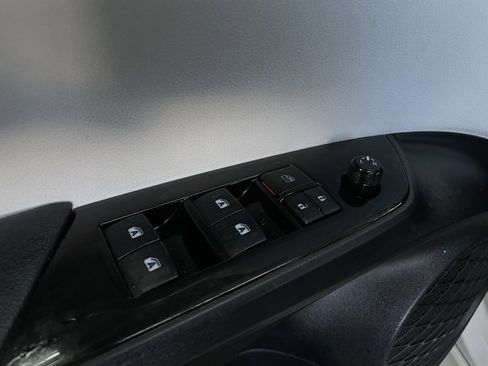 Used 2017 Toyota Prius Two image 23