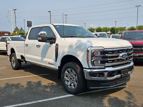 New 2026 Ford F350 King Ranch w/ Chrome Package AWD/4WD image 3