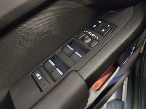 New 2026 Land Rover Defender 110 X AWD/4WD image 22