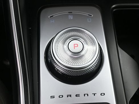 New 2025 Kia Sorento EX image 22