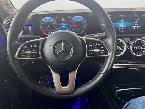 Used 2022 Mercedes-Benz A 220 w/ Premium Package Lite image 10
