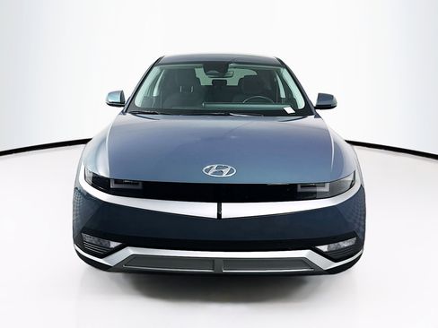 Used 2024 Hyundai Ioniq 5 SEL image 2