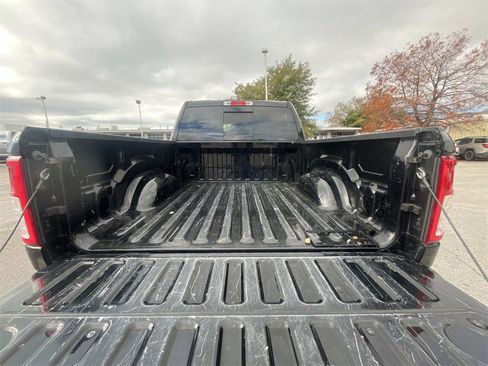Used 2020 RAM 1500 Big Horn image 15