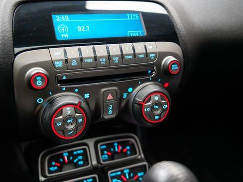Used 2010 Chevrolet Camaro SS w/ LPO, Ground Effects Package RWD image 27