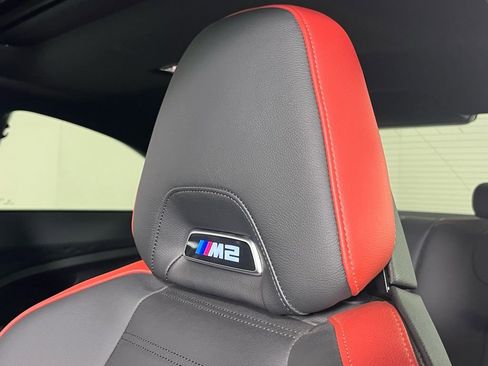 Used 2025 BMW M2 w/ Lighting Package RWD image 31