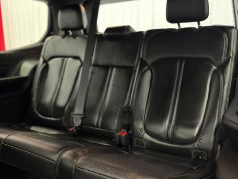 Used 2023 Jeep Wagoneer Series III w/ Premium Group I AWD/4WD image 15