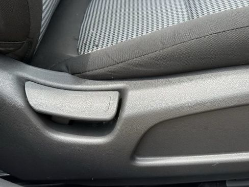 Used 2019 Hyundai Kona SE FWD image 27