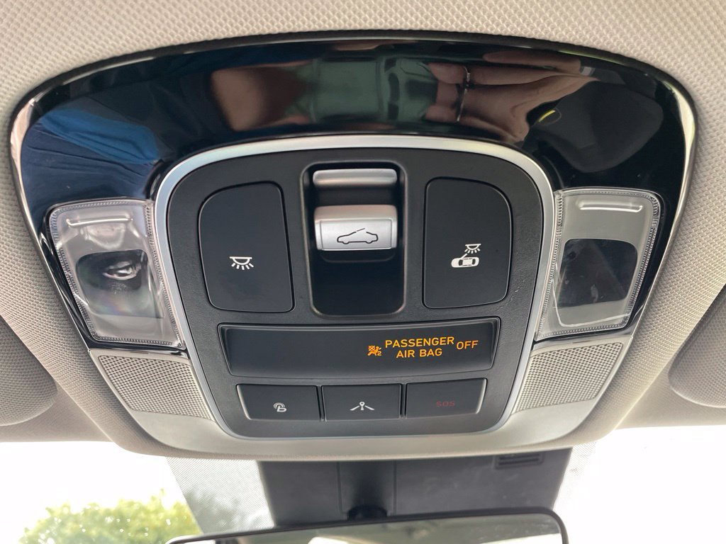 Used 2022 Hyundai Sonata SEL w/ Convenience Package FWD image 19