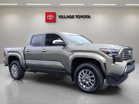 Certified 2025 Toyota Tacoma Limited AWD/4WD image 7