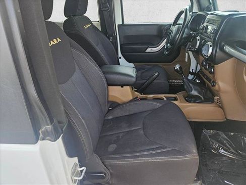 Used 2013 Jeep Wrangler Sahara w/ Connectivity Group AWD/4WD image 16