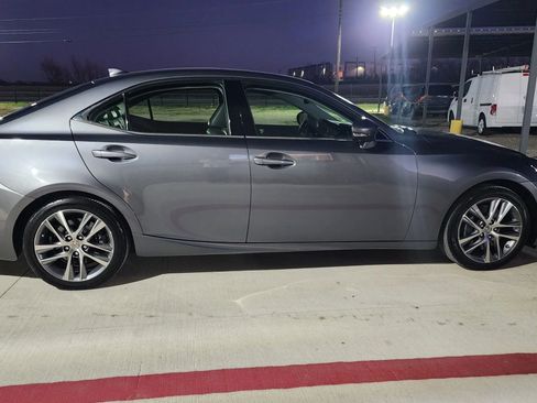 Used 2020 Lexus IS 300 F Sport image 11