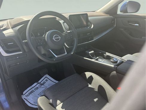 Used 2023 Nissan Rogue SV AWD/4WD image 18