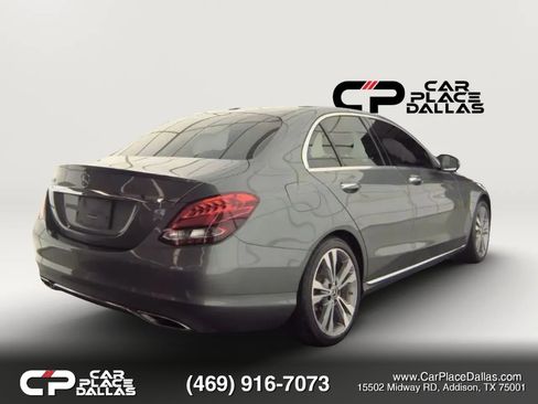 Used 2018 Mercedes-Benz C 300 Sedan w/ Premium Package image 5