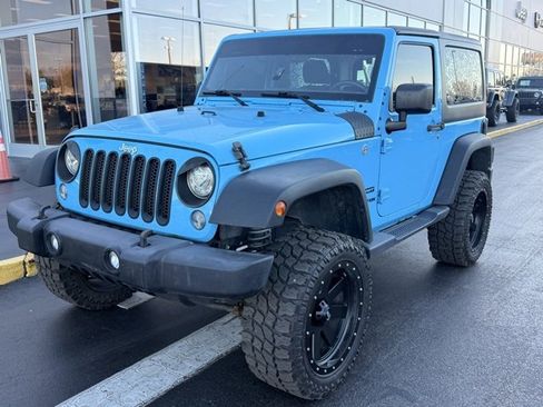 Used 2018 Jeep Wrangler Sport image 4