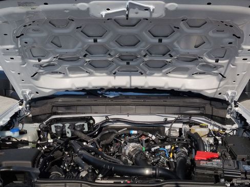 New 2025 Ford Bronco Badlands image 15