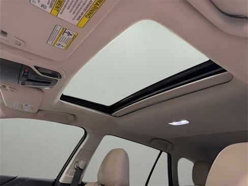 Used 2024 Subaru Outback Limited image 25