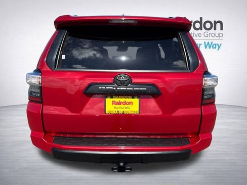 Used 2024 Toyota 4Runner TRD Off-Road Premium w/ Off Road Premium Plus Package AWD/4WD image 8
