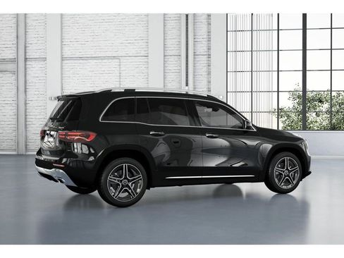 New 2026 Mercedes-Benz GLB 250 4MATIC image 19