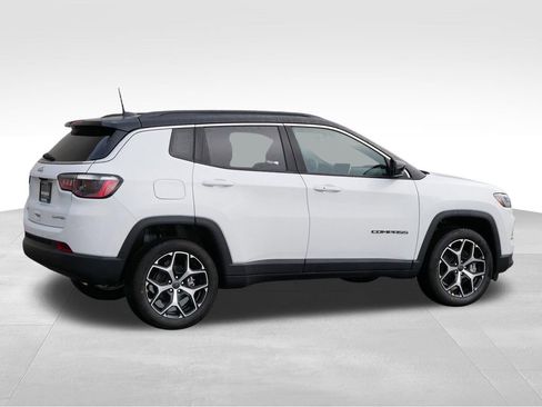 New 2026 Jeep Compass Limited AWD/4WD image 2
