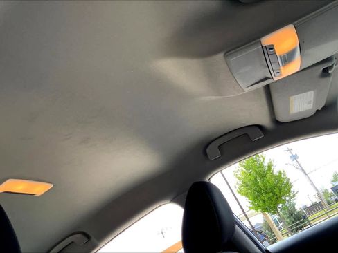 Used 2025 Nissan Sentra SV FWD image 14