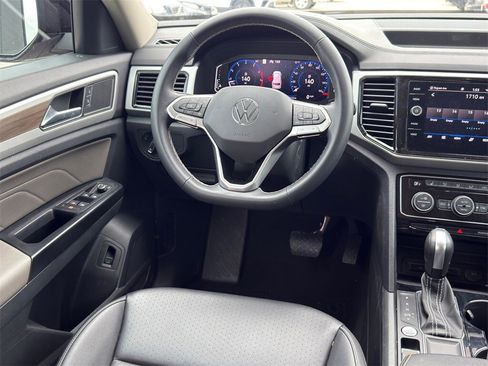 Used 2021 Volkswagen Atlas SEL w/ MDO Package (Bench Seat) image 26